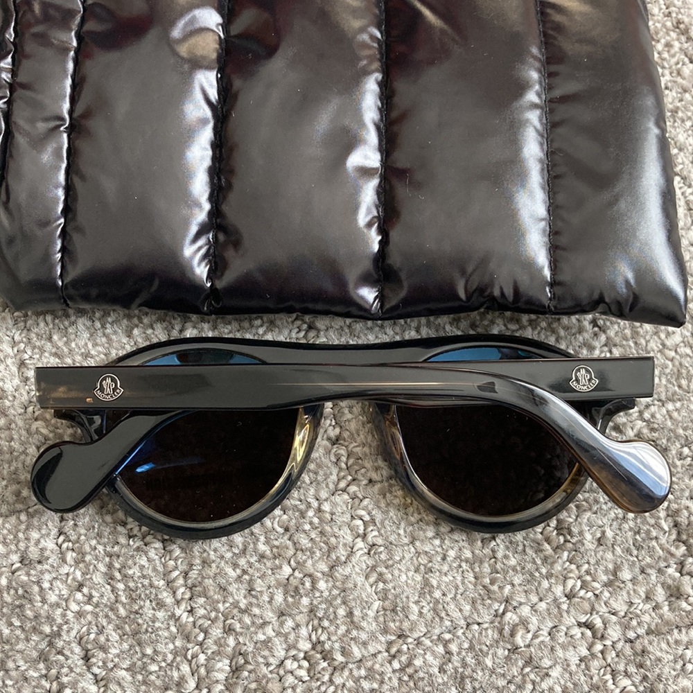 Moncler 48MM Designer Sunglasses Dark Green - Picture 6 of 10